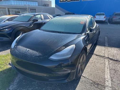 2019 Tesla Model 3 Mid Range