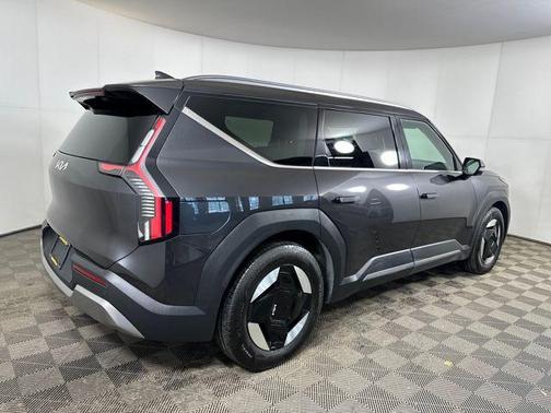 Panthera Metal 2024 Kia EV9 Wind
