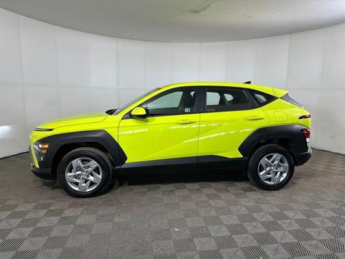 2024 Hyundai KONA SE