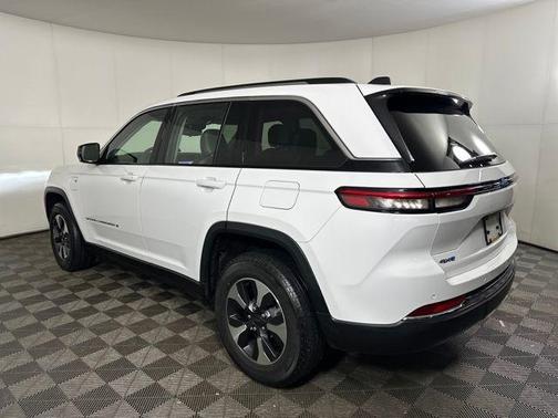 2023 Jeep Grand Cherokee 4xe Base