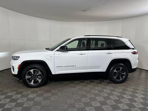2023 Jeep Grand Cherokee 4xe Base