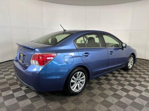 2016 Subaru Impreza 2.0i Premium