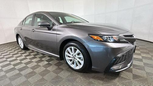 Predawn Gray Mica 2024 Toyota Camry SE
