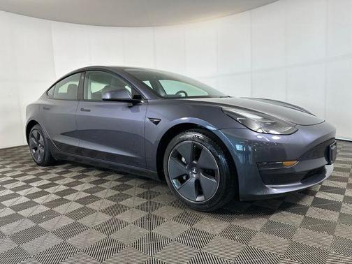 2023 Tesla Model 3 Standard Range