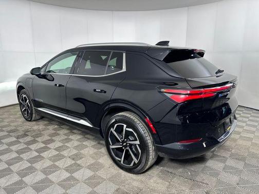 2024 Chevrolet Equinox EV 2LT