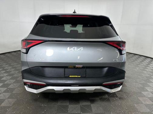 2024 Kia Sportage Hybrid LX