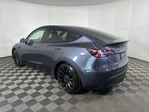 2022 Tesla Model Y Performance Dual Motor All-Wheel Drive
