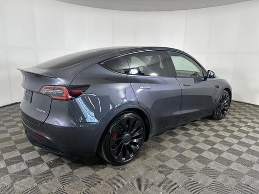 2022 Tesla Model Y Performance Dual Motor All-Wheel Drive