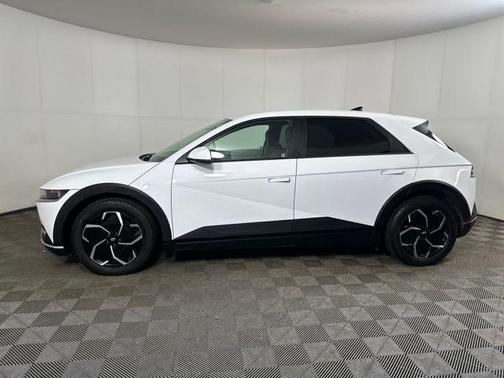 2023 Hyundai IONIQ 5 SE