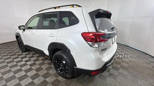Crystal White Pearl 2023 Subaru Forester Wilderness