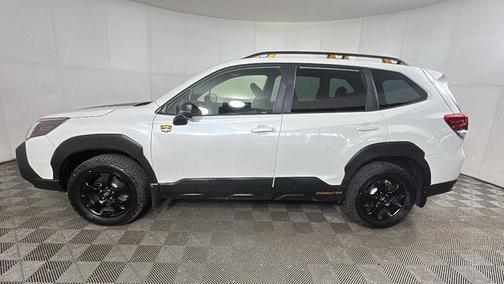 Crystal White Pearl 2023 Subaru Forester Wilderness