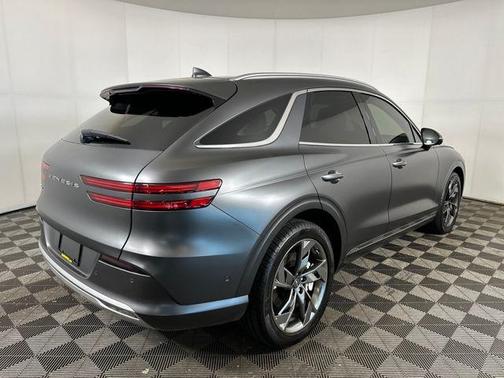 2023 Genesis Electrified GV70 Advanced AWD