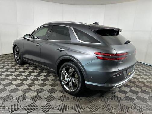 2023 Genesis Electrified GV70 Advanced AWD