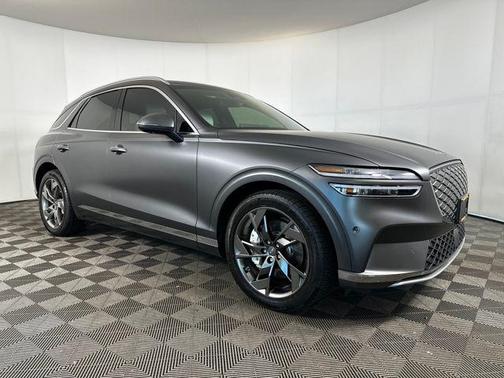 2023 Genesis Electrified GV70 Advanced AWD