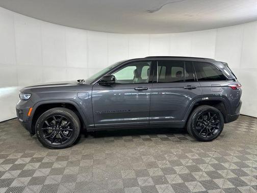 Baltic Gray Metallic Clearcoat 2023 Jeep Grand Cherokee 4xe 30th Anniversary