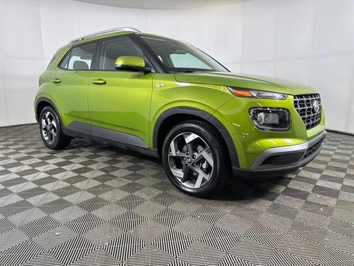 2023 Hyundai VENUE SEL