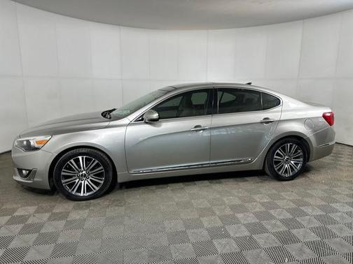 2014 Kia Cadenza Premium