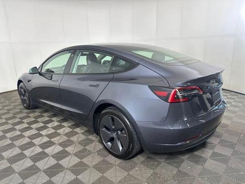 2023 Tesla Model 3 Standard Range