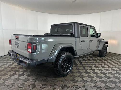 2021 Jeep Gladiator Willys 4x4