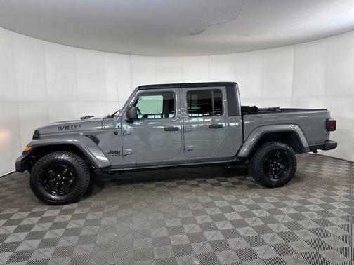 2021 Jeep Gladiator Willys 4x4