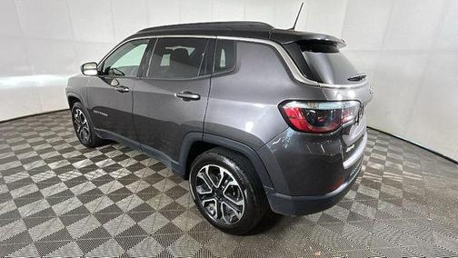 Baltic Gray Metallic Clearcoat 2024 Jeep Compass Limited