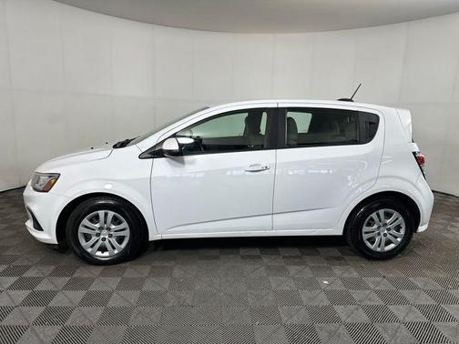 2020 Chevrolet Sonic FWD Hatchback 1FL 5-Door