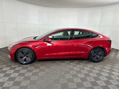 2023 Tesla Model 3 Standard Range
