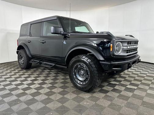 2024 Ford Bronco Black Diamond