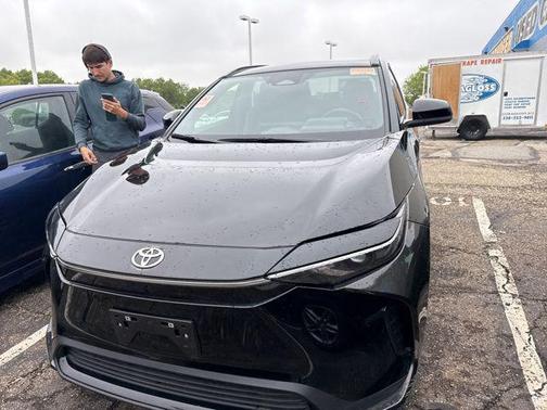 2023 Toyota bZ4X XLE