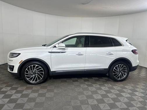 2020 Lincoln Nautilus Reserve