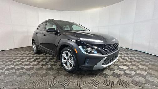 Abyss Black Pearl 2023 Hyundai KONA SEL