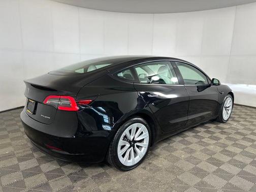 2021 Tesla Model 3 Long Range