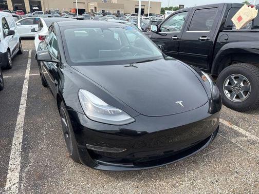 2022 Tesla Model 3 Standard Range