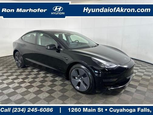 2022 Tesla Model 3 Standard Range
