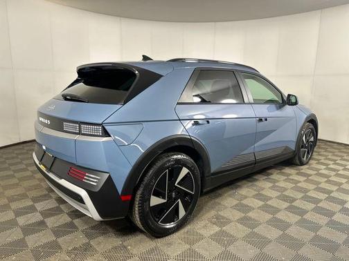 2025 Hyundai IONIQ 5 SEL