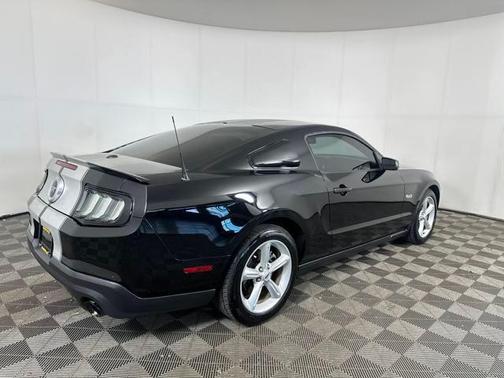 2012 Ford Mustang GT Premium
