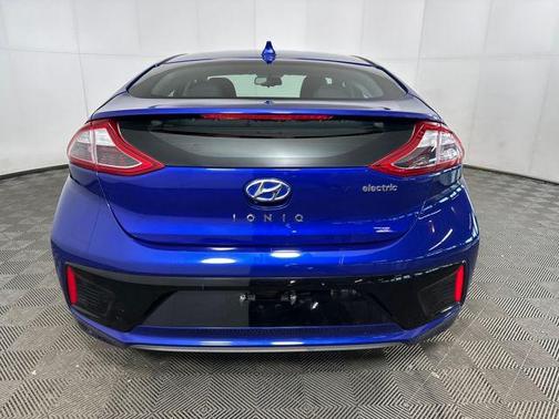 2019 Hyundai IONIQ EV Base