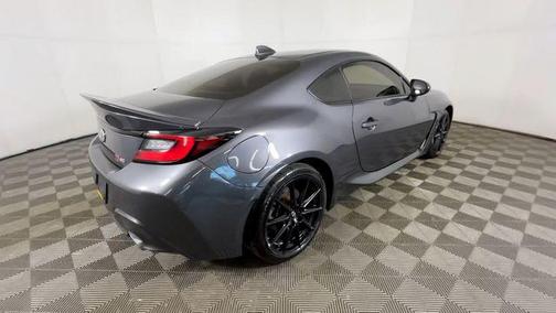 Pavement 2023 Toyota GR86 Premium
