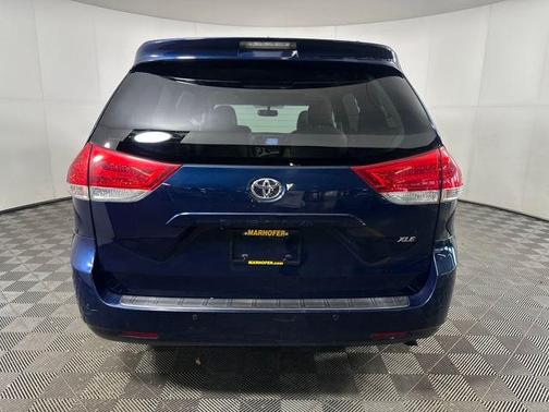2011 Toyota Sienna XLE