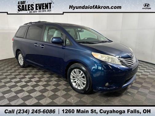 2011 Toyota Sienna XLE
