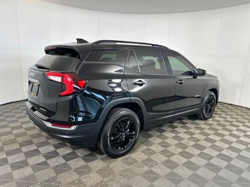 2022 GMC Terrain AWD AT4