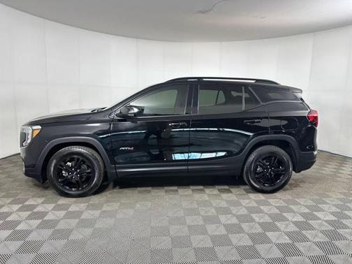 2022 GMC Terrain AWD AT4