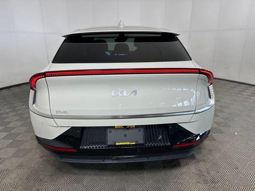2023 Kia EV6 Wind