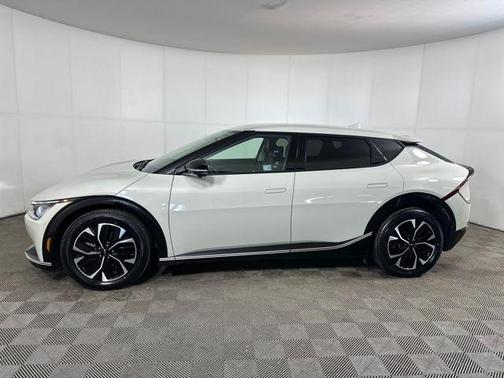 2023 Kia EV6 Wind