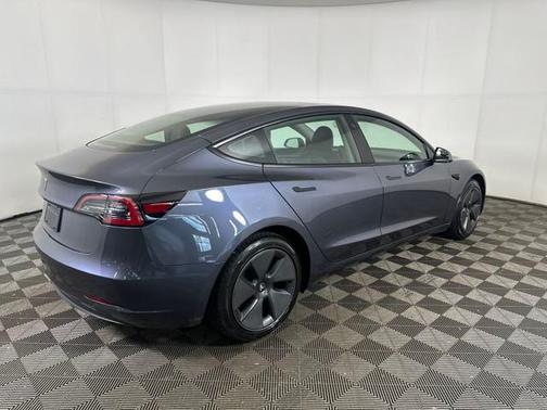 2023 Tesla Model 3 Standard Range