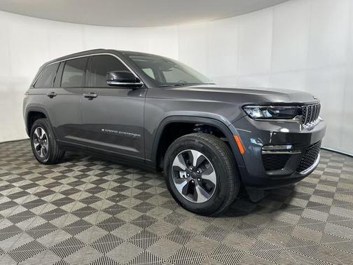 2022 Jeep Grand Cherokee 4xe Base