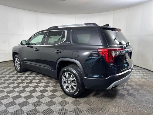 2022 GMC Acadia AWD SLT