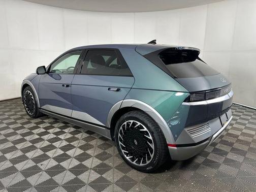 2023 Hyundai IONIQ 5 Limited