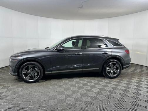 2023 Genesis Electrified GV70 Advanced AWD
