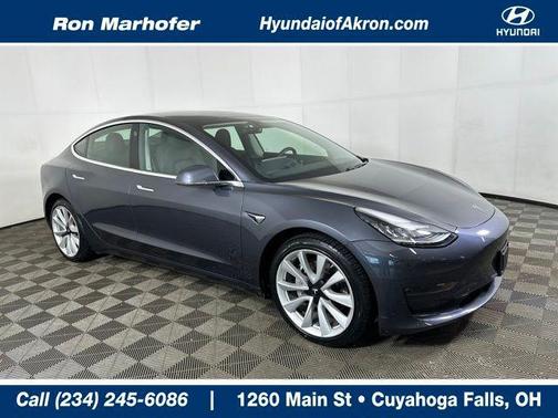 Midnight Silver Metallic 2019 Tesla Model 3 Long Range